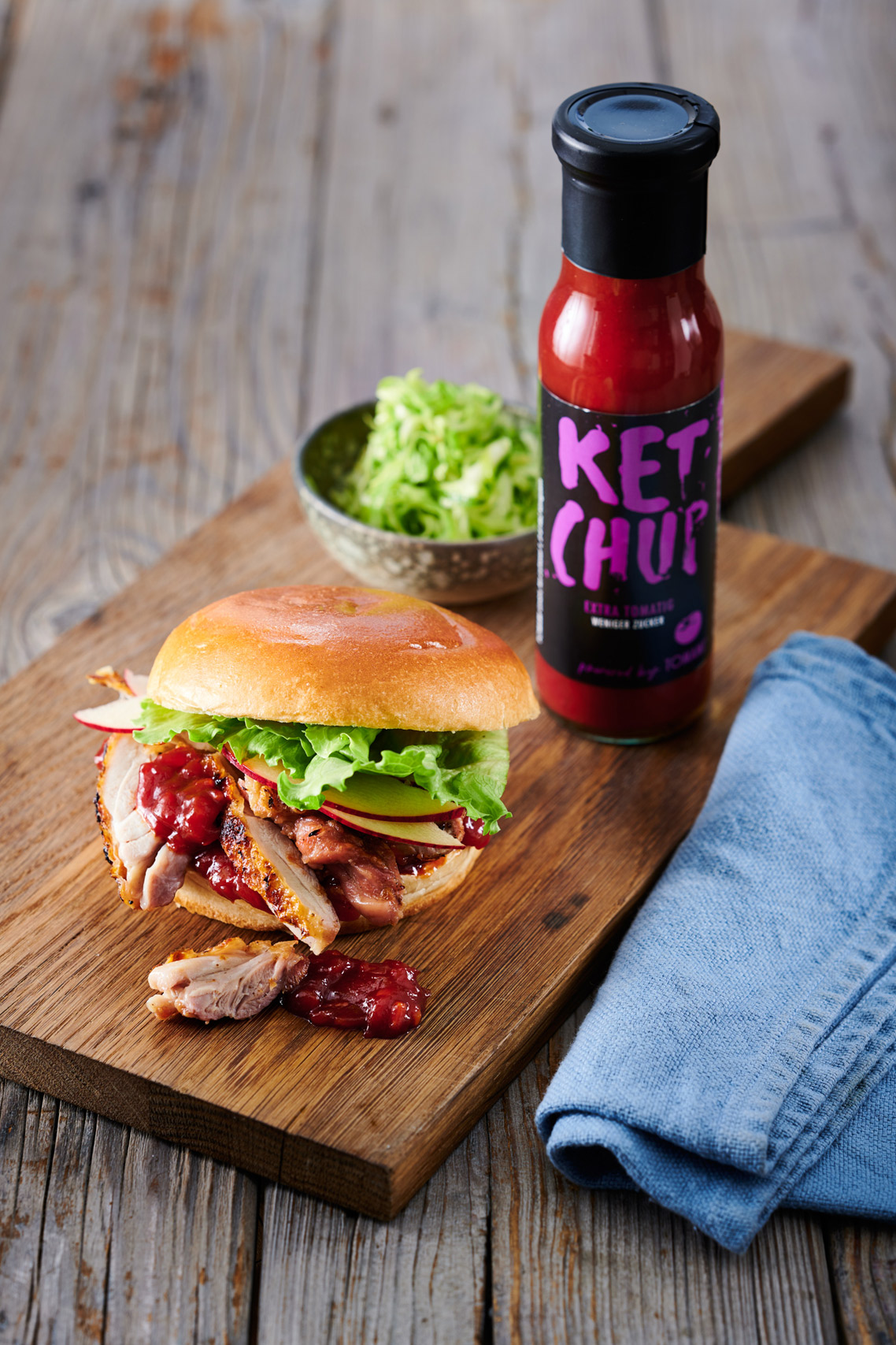 TOMAMI Chicken-BBQ Burger